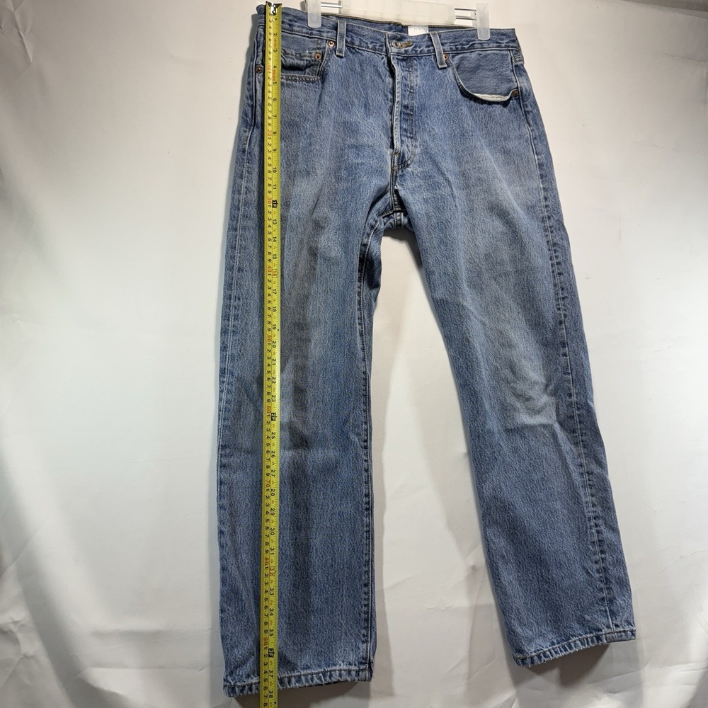 Levi's VTG Jeans Mens 35x30 Fits 33x27 Blue 501 Straight Button Fly 90s - Picture 12 of 16